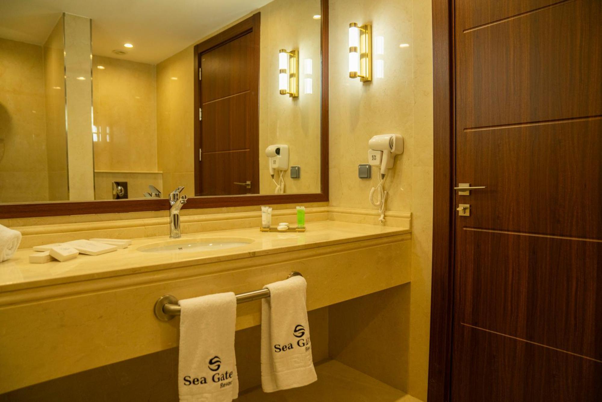 Sea Gate Resort Sweimeh Zewnętrze zdjęcie